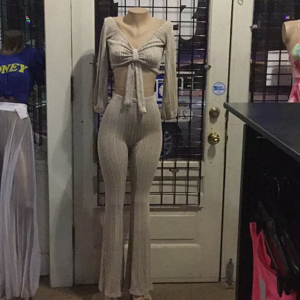 Two piece pant set